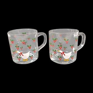 Vintage Anchor Hocking Mugs Christmas Goose With Holly Berries Set Of Two 1984